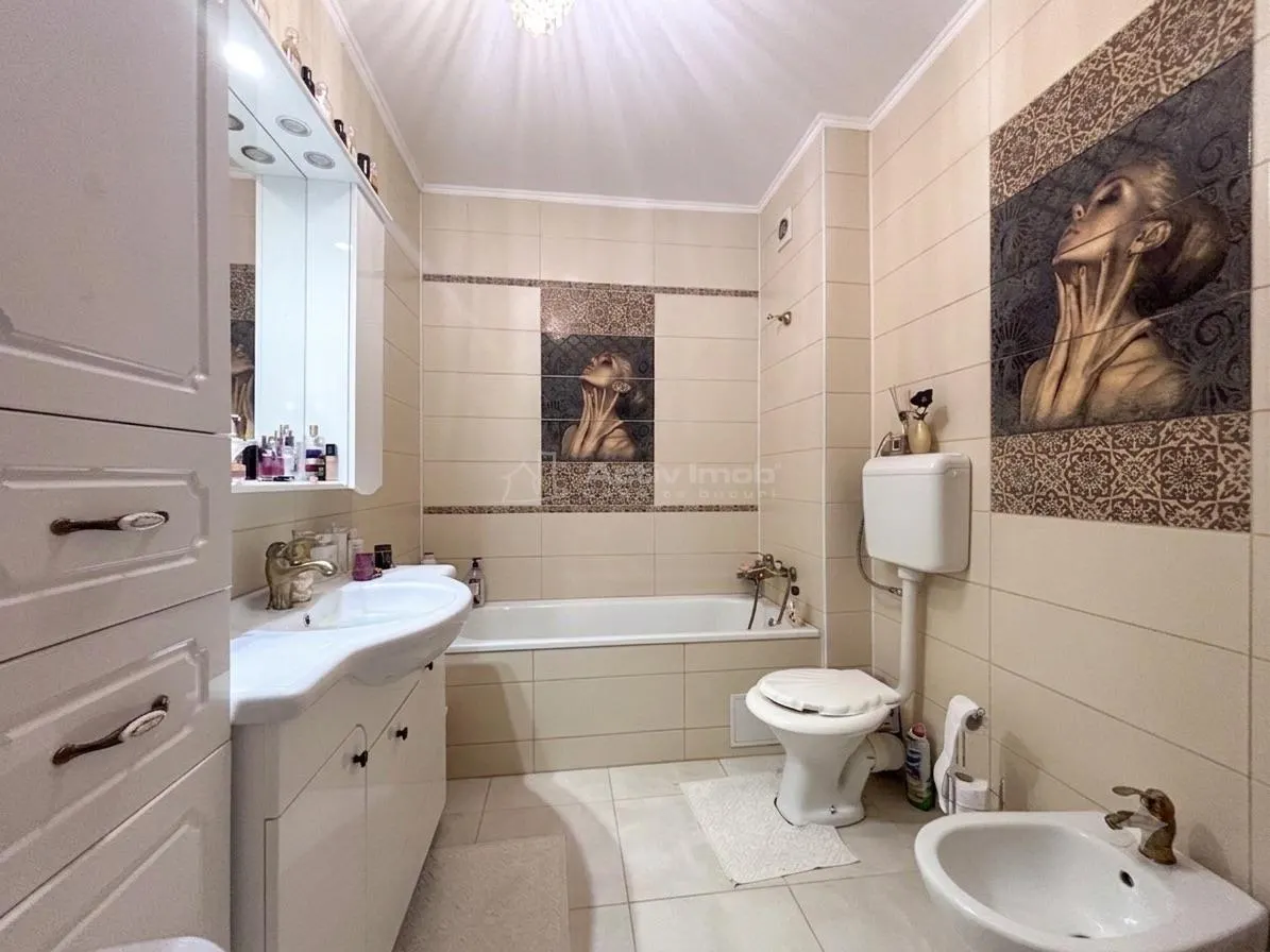 Apartamento 2 Dormitorios Ared – Vistas al Centro – Balcón – Prima Shops - foto 7