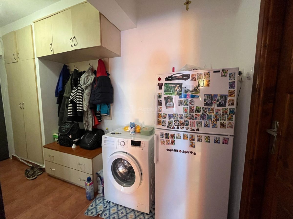 Apartment with 1 bedrooms for sale 33 sqm in Lugoj - foto 21