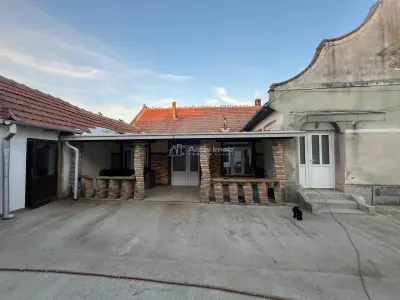 Ohaba-Forgaci, Casa Cu Doua Corpuri, 6 Cam. 268 Mp., Teren 2.999 Mp. Cu Pomicultura, Zona Centrala - foto 21