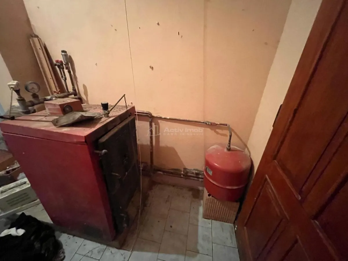 Ohaba-Forgaci, Casa Cu Doua Corpuri, 6 Cam. 268 Mp., Teren 2.999 Mp. Cu Pomicultura, Zona Centrala - foto 10