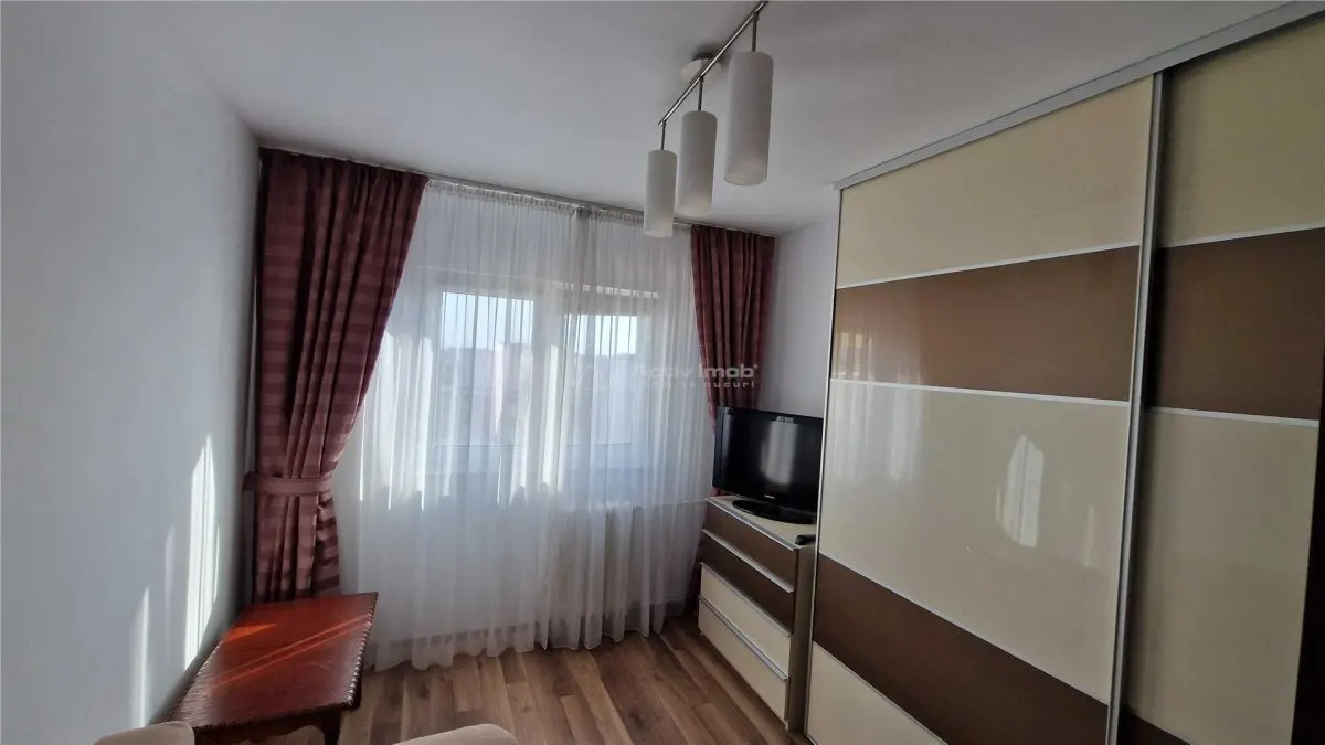 3 camere decomandat - Metrou Brancoveanu - foto 2