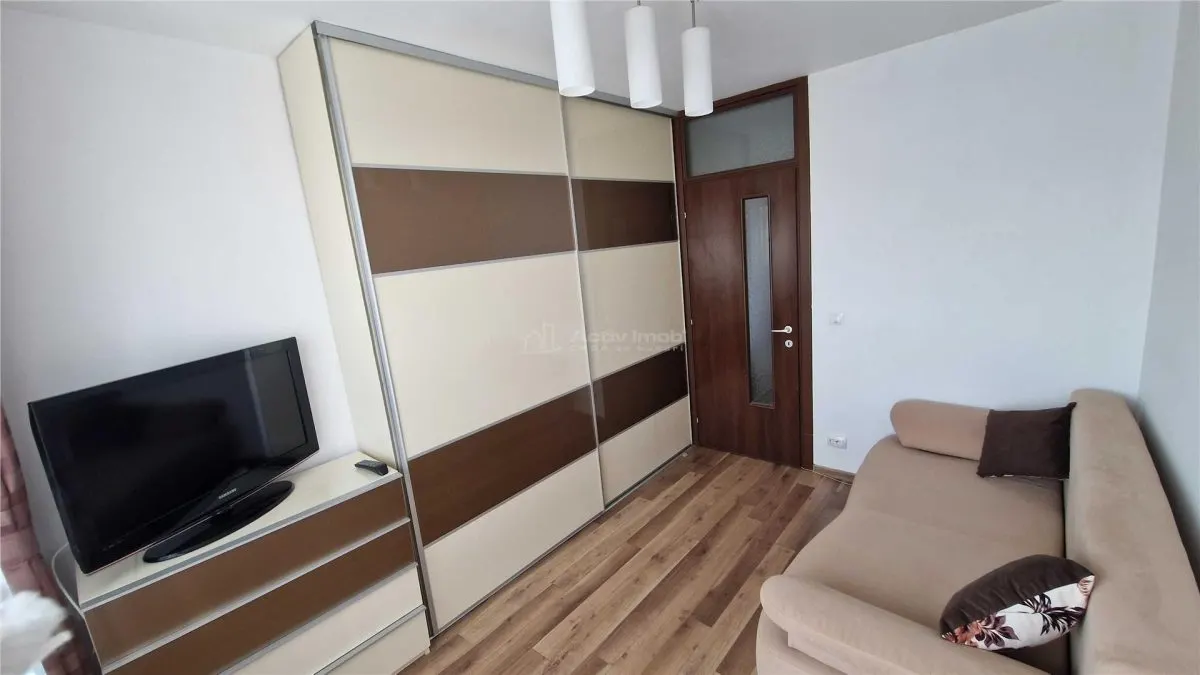 3 camere decomandat - Metrou Brancoveanu - foto 3
