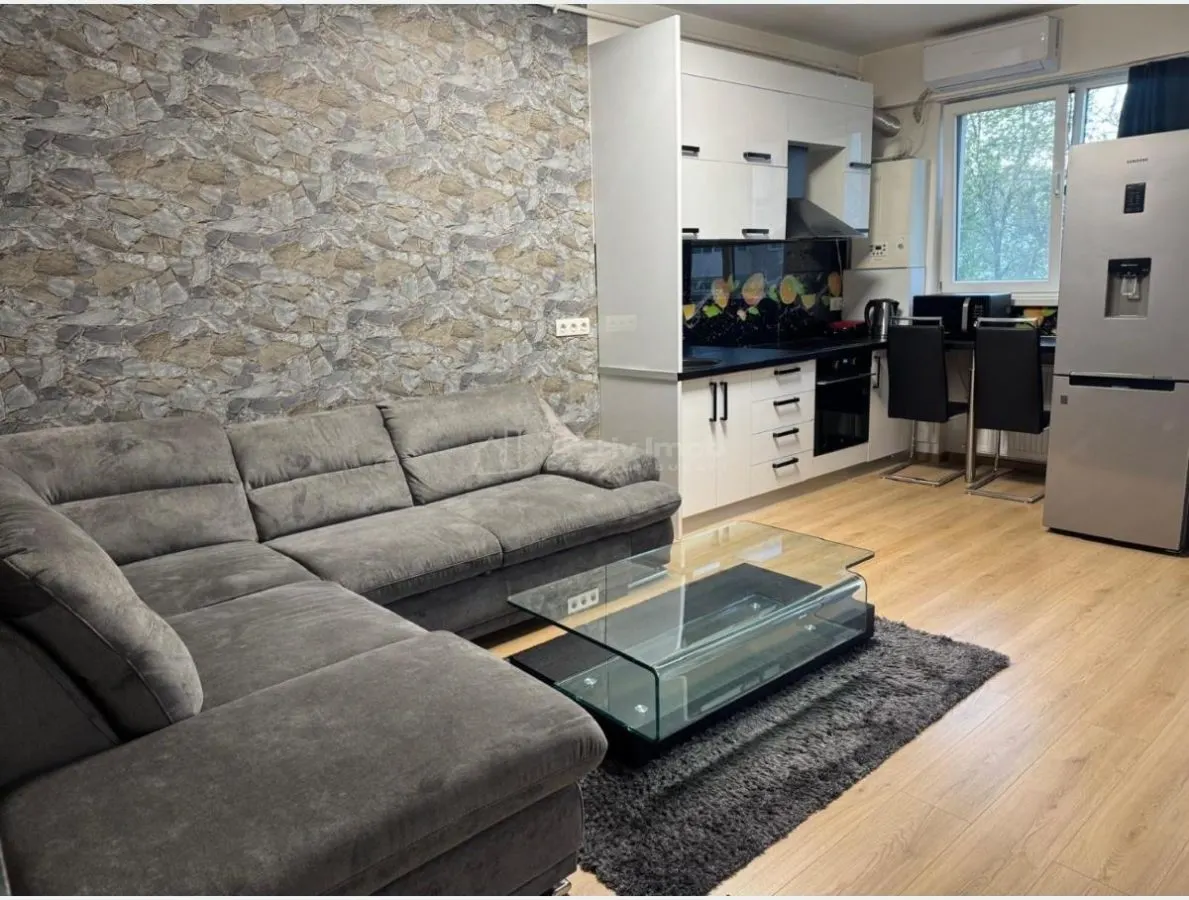 Apartament cu 2 camere situat in Ploiesti Cartier 9 mai - foto 2
