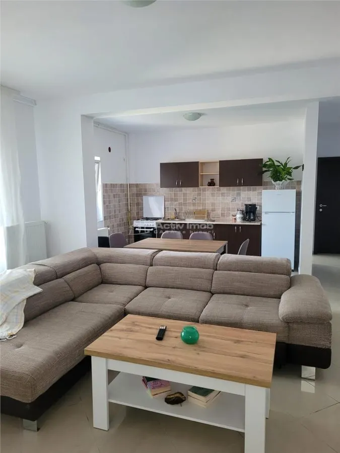 Apartament - 3 camere - Cristian - foto 1