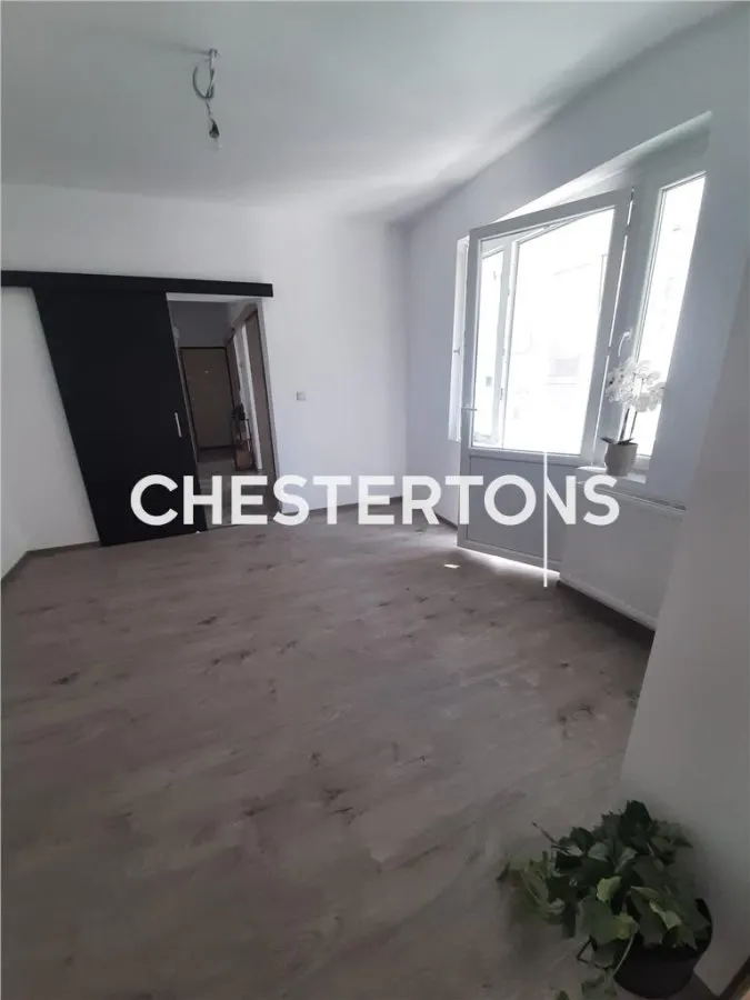 bd Unirii posta Vitan apartament superfinisat in vila renovata la et 1 - foto 1