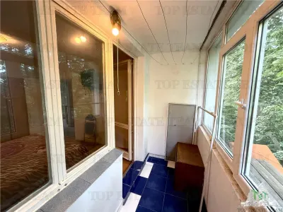 3-Bedroom Separated Layout Apartment in Drumul Taberei, 5 Minutes from Valea Ialomitei Metro - foto 13