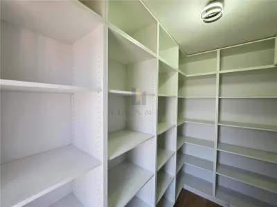 Premier Loyer | Maison Jumelée Moderne Spacieuse et Entièrement Équipée – Ghiroda, Timis - foto 15