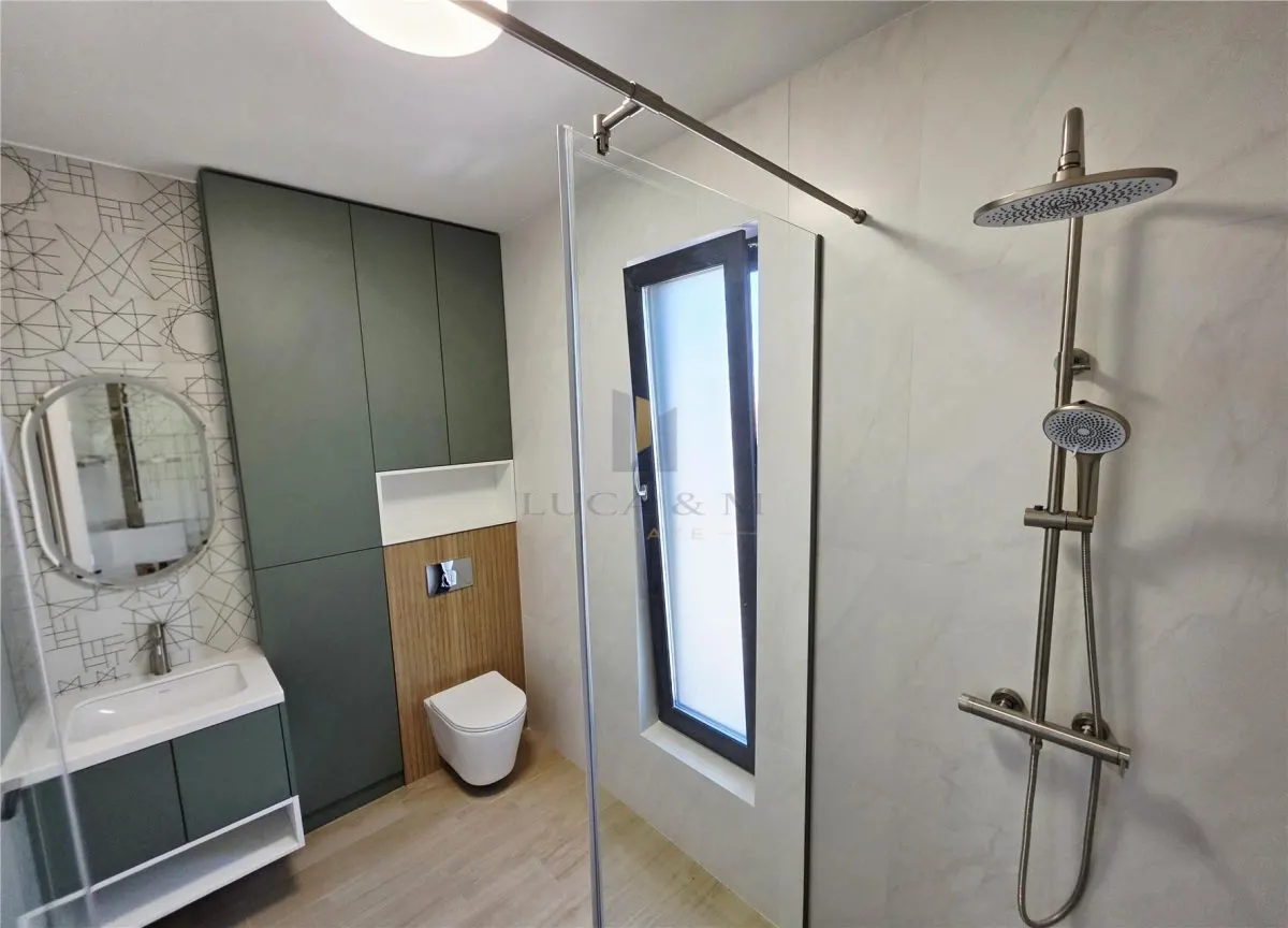Premier Loyer | Maison Jumelée Moderne Spacieuse et Entièrement Équipée – Ghiroda, Timis - foto 24