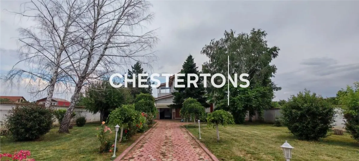 House / villa for sale sqm in Domnesti, Central area - foto 5