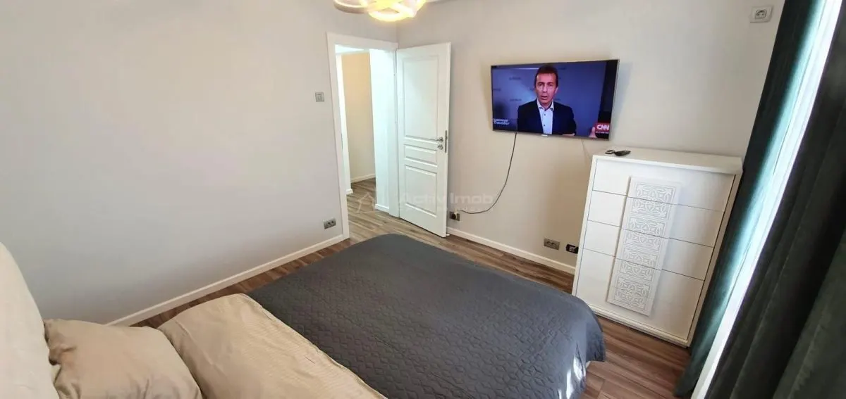 Apartamento de 3 Dormitorios, 70 m² – Metro Tineretului, Sector 4 - foto 11