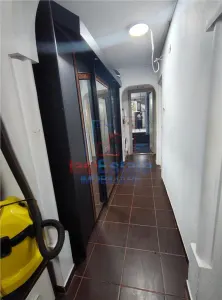 Apartamento de 3 Dormitorios, Zona Nicolina - Tudor Neculai - foto 5