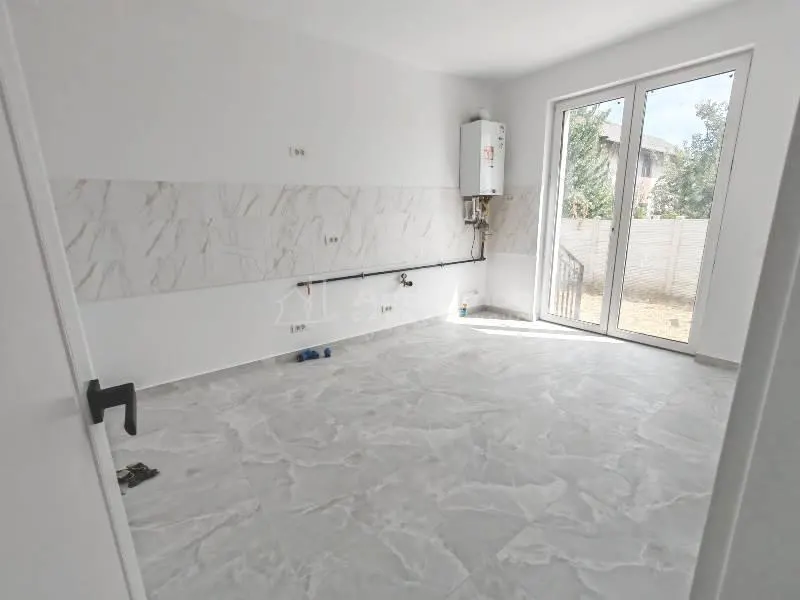 别墅出售 – Prelungirea Ghencea、Dantelei – 245平方米地块 – €205,000 – 零佣金 - foto 4