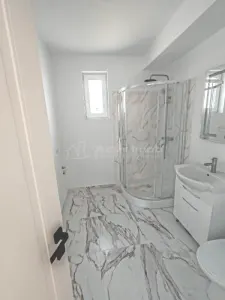 别墅出售 – Prelungirea Ghencea、Dantelei – 245平方米地块 – €205,000 – 零佣金 - foto 5