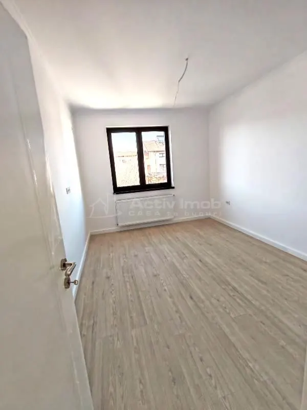 双层别墅，普雷隆吉雷阿根恰街，拉丁区 – €169,900 + 增值税 - foto 8