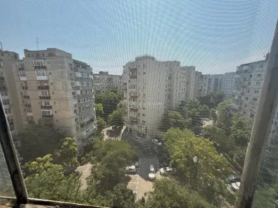 3卧室分开式格局公寓 | 蒂内雷图卢 | 70平方米 | 距地铁10分钟 - foto 13