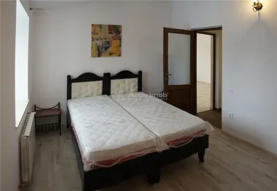 Casa moderna - Straulesti - 3 camere - 3 bai - 130mp - 50mp curte - foto 3