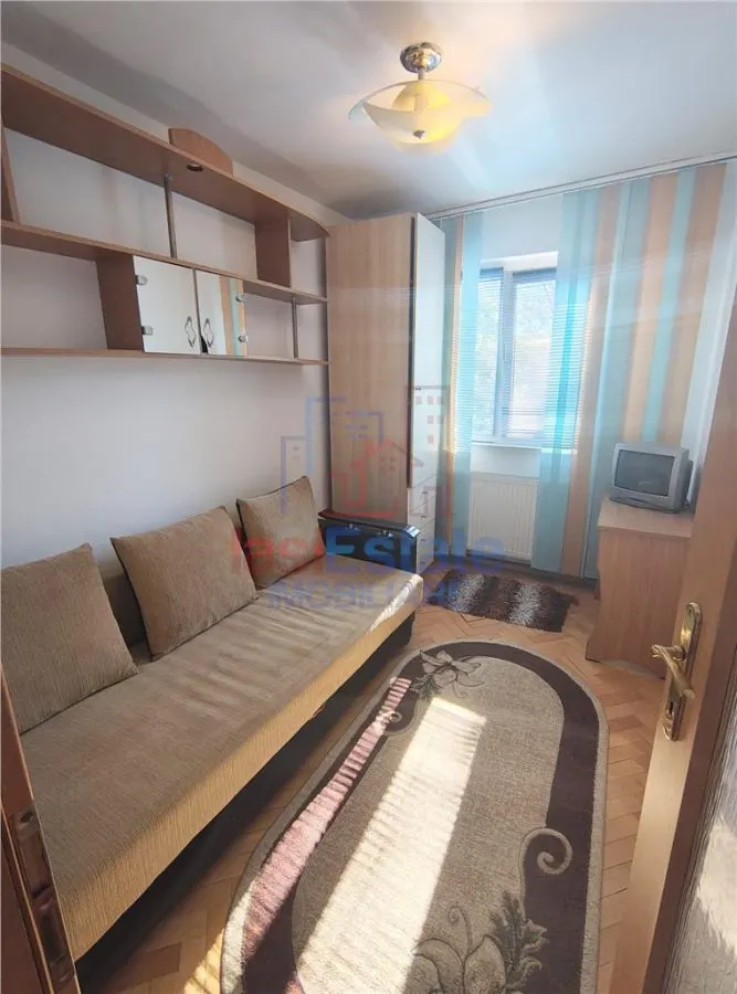 Zona Alexandru cel Bun - Apartament 3 camere - foto 5
