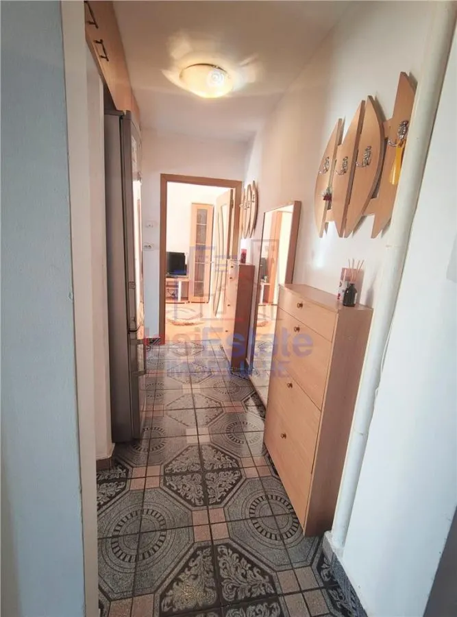 Zona Alexandru cel Bun - Apartament 3 camere - foto 8