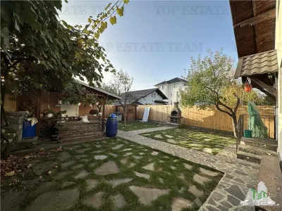 Vila cocheta de vanzare 5 camere cu 436 mp teren si toate utilitatile, mobilata si utilata in centrul Comunei Cornu - foto 14