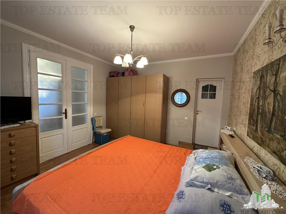 Vila cocheta de vanzare 5 camere cu 436 mp teren si toate utilitatile, mobilata si utilata in centrul Comunei Cornu - foto 25