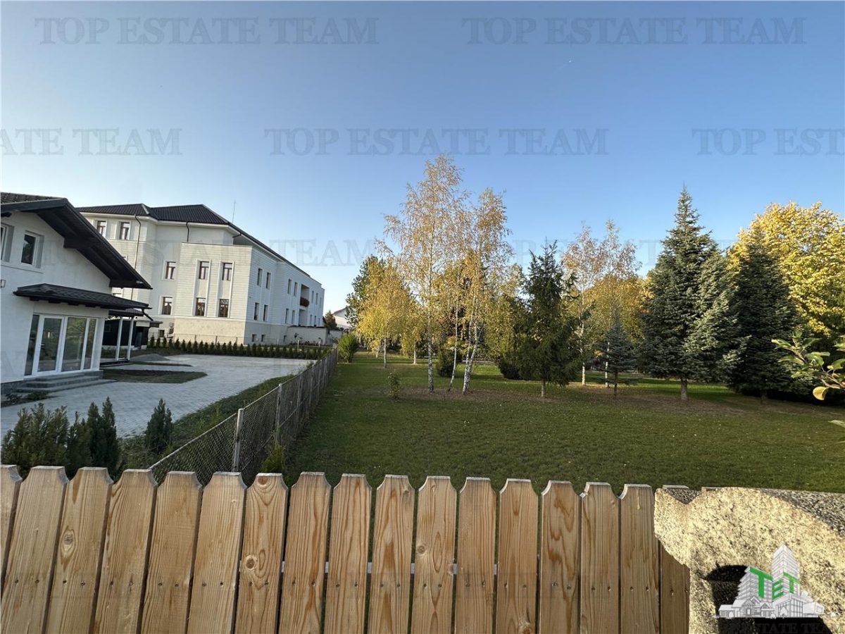 Vila cocheta de vanzare 5 camere cu 436 mp teren si toate utilitatile, mobilata si utilata in centrul Comunei Cornu - foto 9