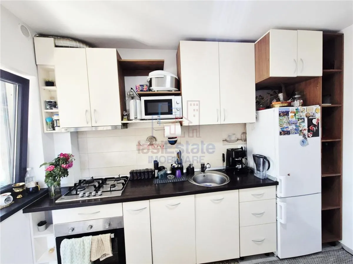 Appartement 2 Chambres avec Distribution Séparée, 1er Étage à Bucium avec Parking - foto 7