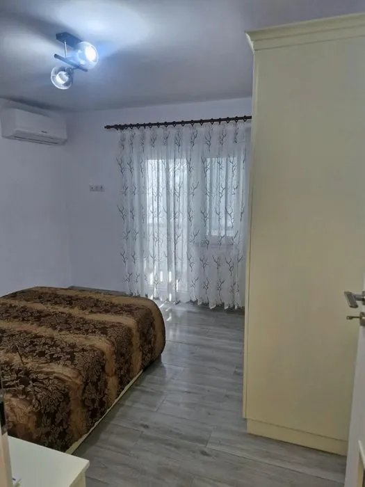 2 - camere- decomandat-prima inchiriere - foto 5