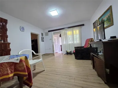 Casa 135 mp, teren 2621 mp, Mihailesti - foto 6
