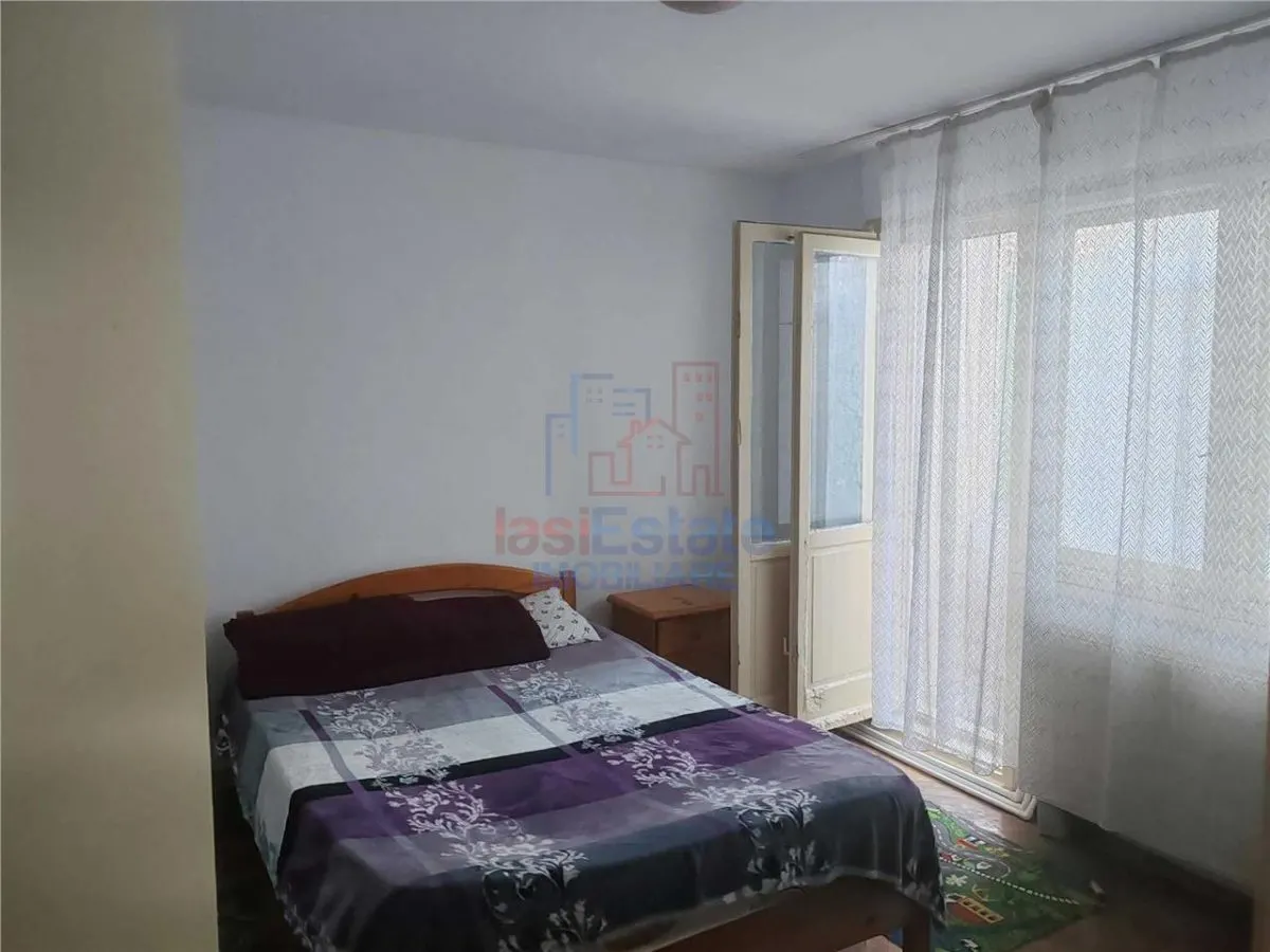 Apartament 2 camere Podu Ros, Etaj 1, Centrala proprie, 2 balcoane - foto 2