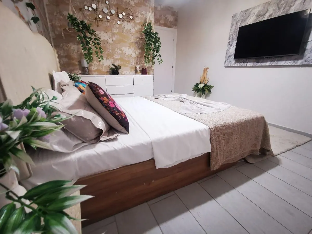 2 camere - zona Albert - decomandat de lux - foto 7