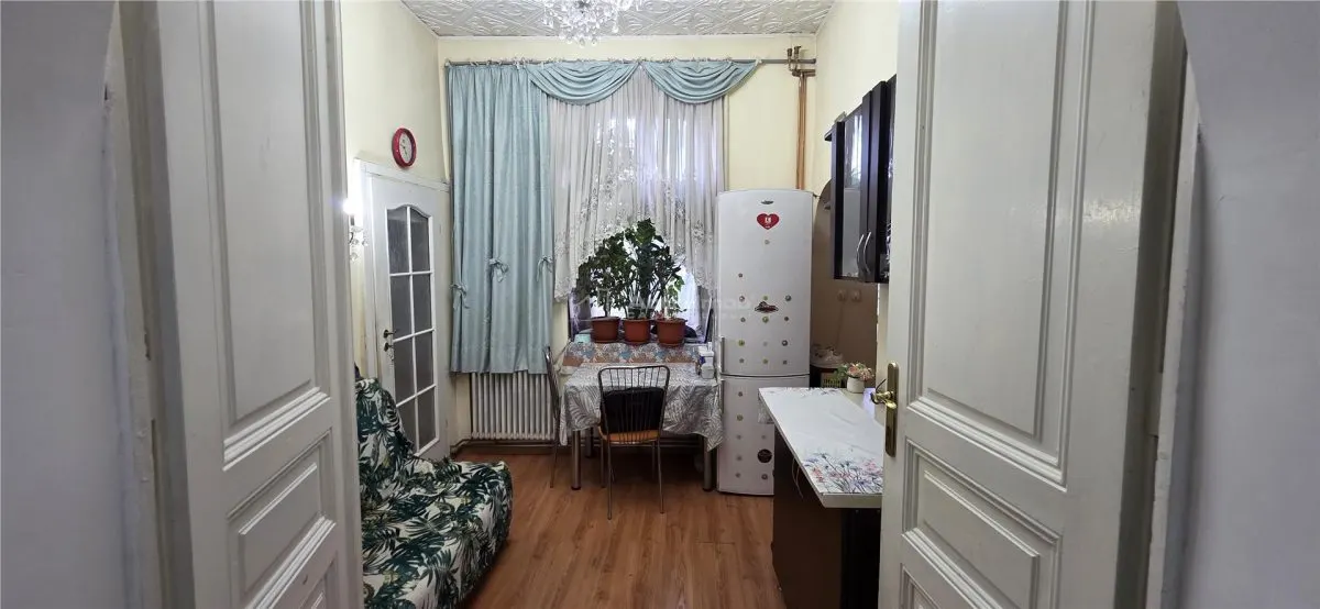 Propiedad con Personalidad, 4 Dormitorios, Edificio Histórico (1880) – Timișoara - foto 2