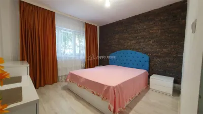 Location - Appartement 3 Chambres - 2e Étage - Burdujeni - Cuza Voda 2 - foto 7