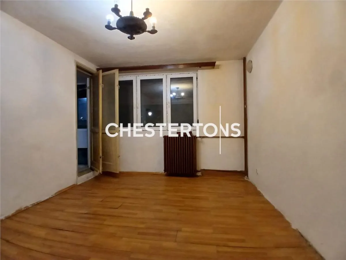 Apartamento de 3 Dormitorios, Semisótano Alto, Nitu Vasile/Berceni - foto 2