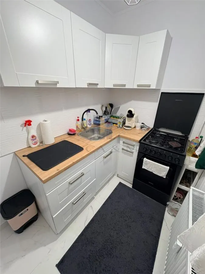 Apartamento de 1 Dormitorio | Totalmente Reformado | Ideal para Estudiante o Inversión - foto 3