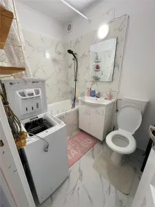Apartamento de 1 Dormitorio | Totalmente Reformado | Ideal para Estudiante o Inversión - foto 8