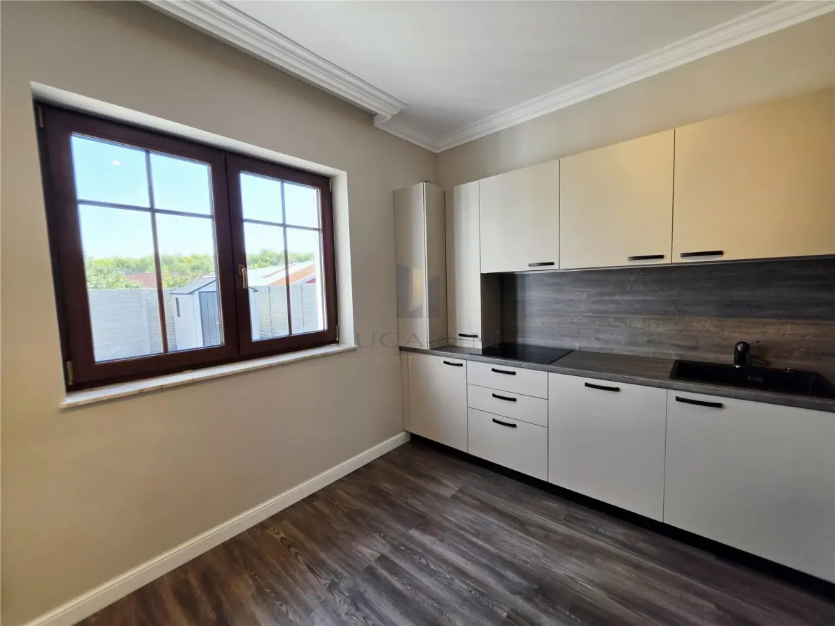 First Let | Spacious Modern Semi-Detached House – Ghiroda, Timiș - foto 5