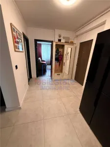 Zona cartier Podu Ros Apartament 3 camere - foto 5