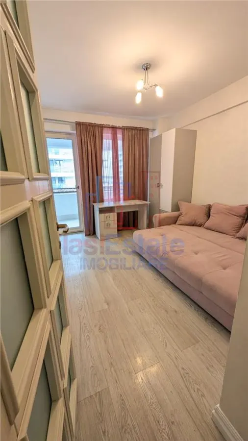 Apartament cu 2 camere in complexul Royal Town - Sadoveanu - foto 1