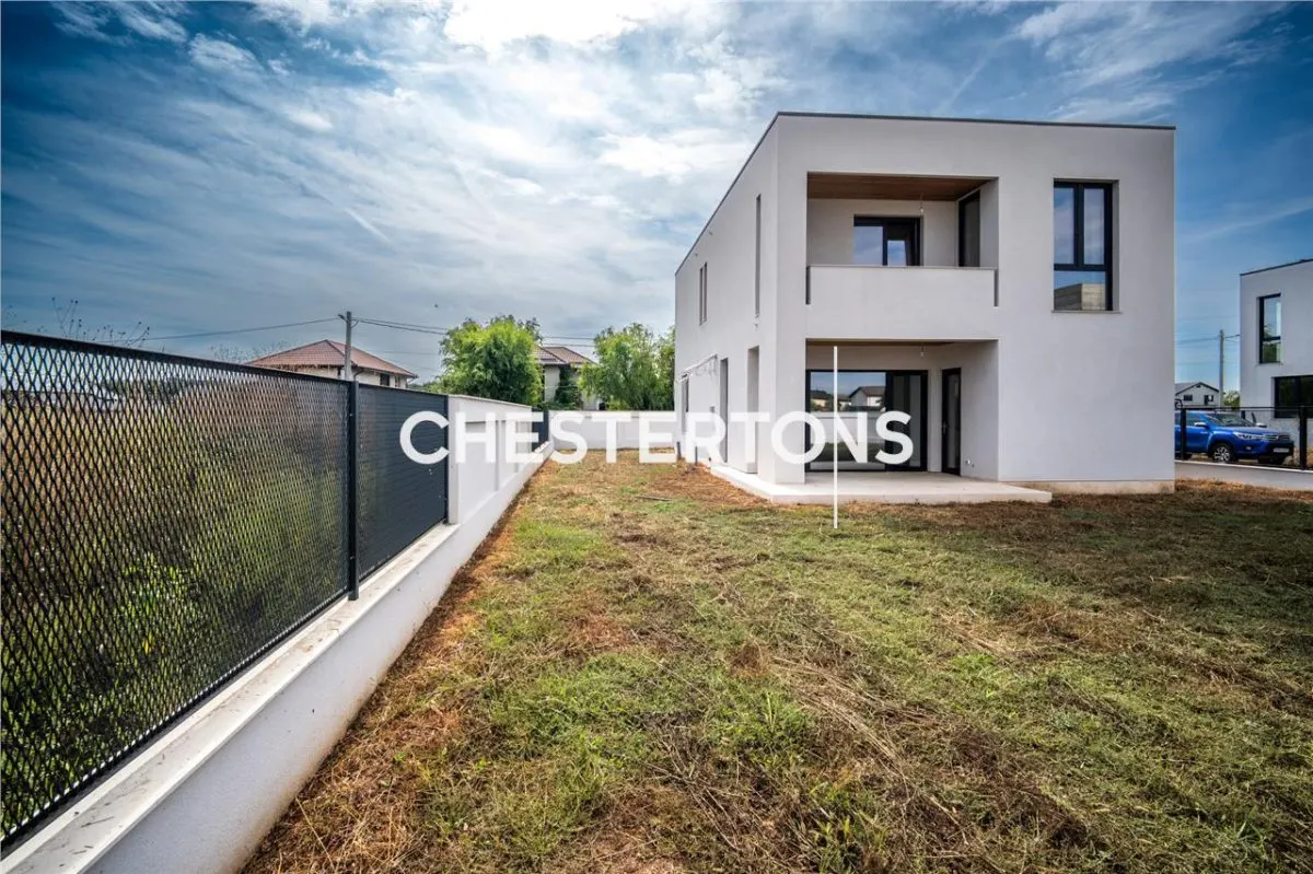 House / villa for sale 142.8 sqm in Branesti - foto 1