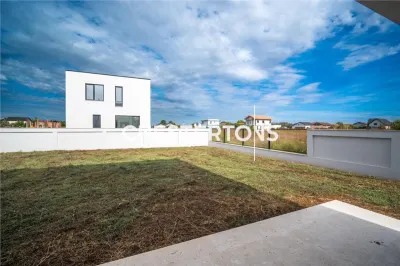 House / villa for sale 142.8 sqm in Branesti - foto 8