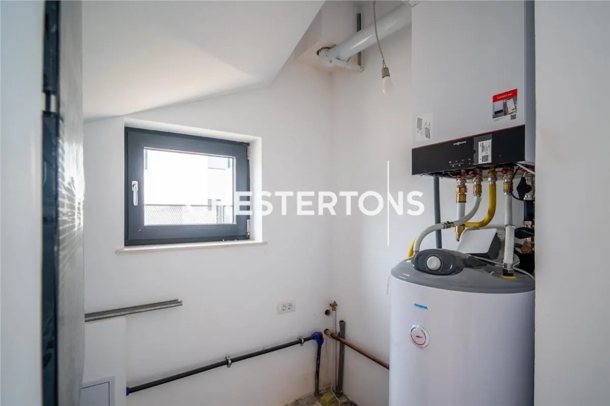 House / villa for sale 142.8 sqm in Branesti - foto 14