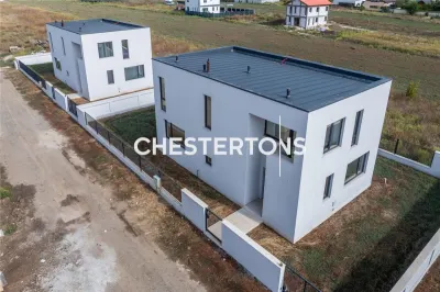 House / villa for sale 142.8 sqm in Branesti - foto 3