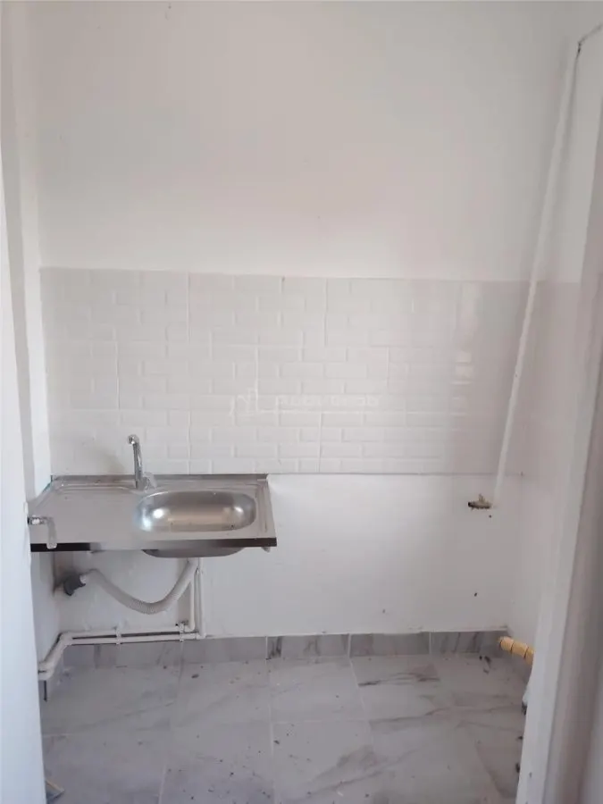 GARSONIERA RENOVATA RECENT | STR. AVRAM IANCU | PRET FOARTE BUN - foto 4