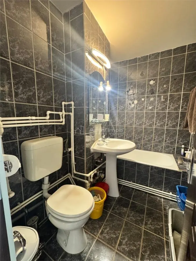 2 camere - Decebal - Etaj 7 - foto 2