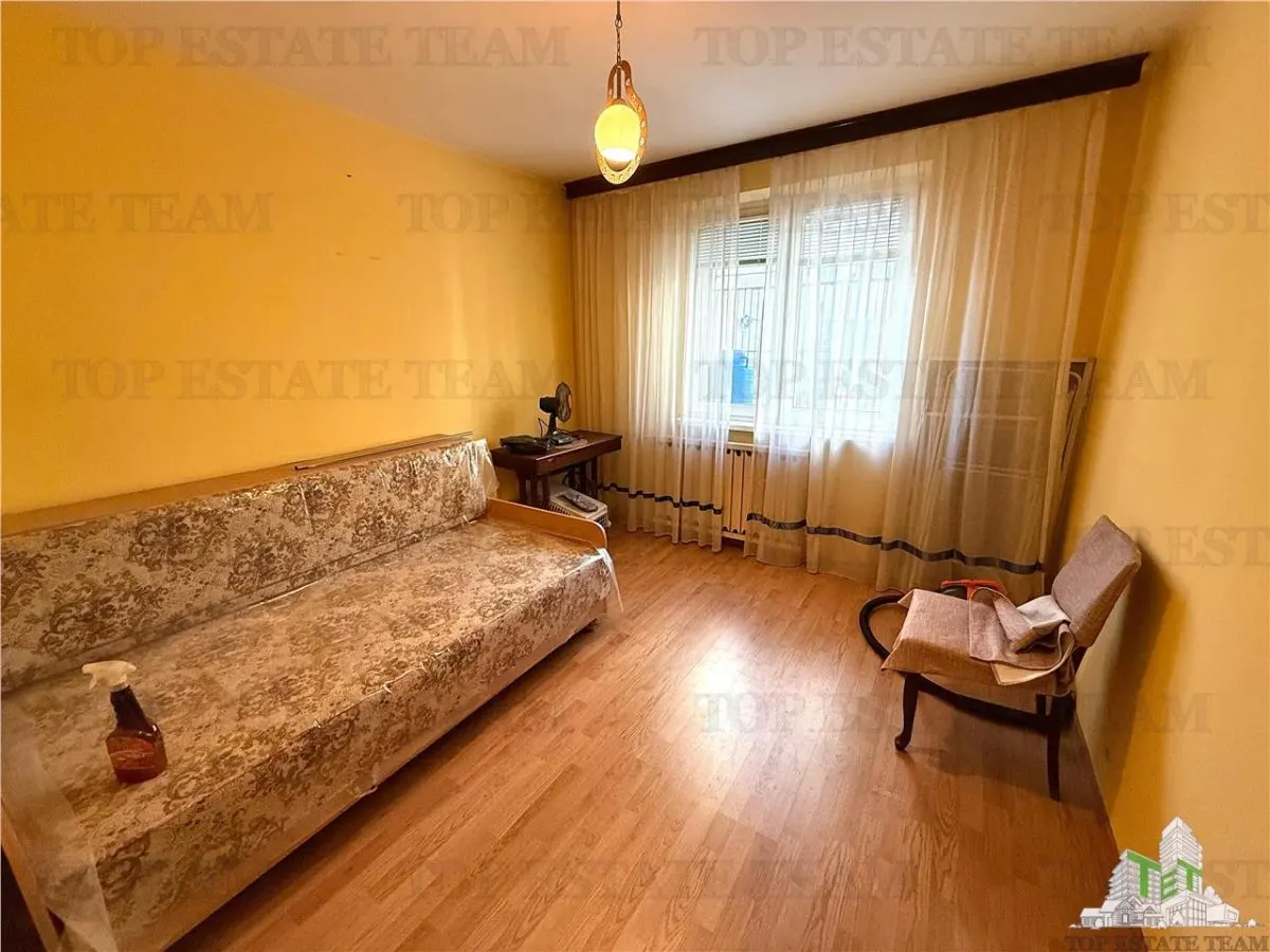 3-Bedroom Apartment | 2 Bathrooms | 1986 Building | Rahova - foto 7
