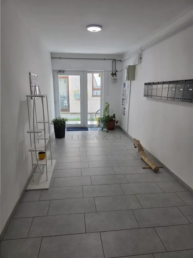 Bloc nou , 3 camere , Padurea Verde , Zona Modern , acces rapid spre centru - foto 13