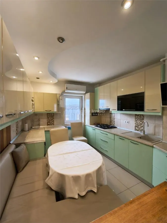 Apartament de inchiriat 2 camere Cisnadie - foto 1