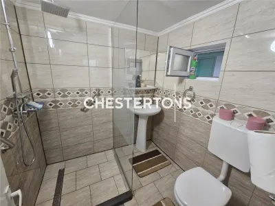 4-Bedroom House with Private Garden—Ovidius University, Mamaia Boulevard, Constanța - foto 18