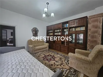 4-Bedroom House with Private Garden—Ovidius University, Mamaia Boulevard, Constanța - foto 3