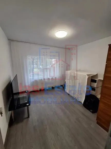 Appartement Trois Chambres, Quartier Mircea cel Batran - foto 4